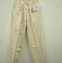 麗路服裝產(chǎn)品全面解析 最新產(chǎn)品展示與品牌評(píng)價(jià)